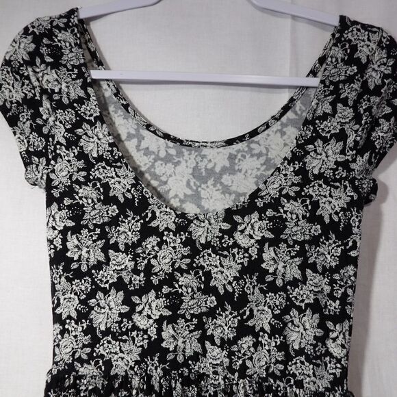 Forever 21 Small Midi women's dress - Picture 16 of 16